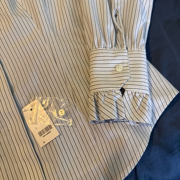NWT Brooks Brothers White and Light Blue Pinstripe Ruffle-Neck Button Blouse 6 - Picture 4 of 8